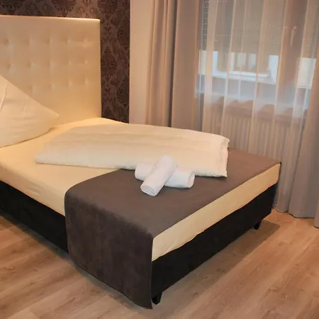 Zur Linde Hotel Hanau